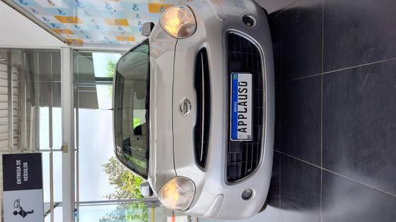 NISSAN MARCH 1.6 SV 16V FLEX 4P MANUAL